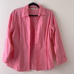 Womens size M pink Riders Lee button down shirt
